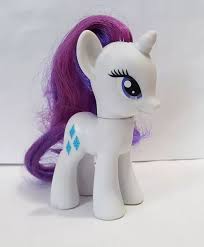 My Little Pony Rarity Unicorn Friendship Magic Diamonds White Blue Purple 2010 Hasbro My Little Pony Rarity My Little Pony Little Pony