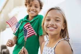 24 mil resultados de imágenes, fotos de stock e ilustraciones libres de  regalías para California american flag