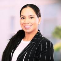 Vicky Lara's Instagram, Twitter & Facebook