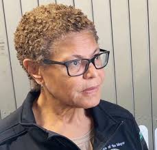 It's not just in LA. open your eyes, the attention is in LA but the whole  country hates this administration. It's not just about immigrants, that's  only been the excuse but other