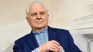 Мир облетело фото кравчука, ельцина и шушкевича, пожимающих друг другу руки. Leonid Kravchuk V Reanimacii On Podklyuchen K Apparatu Ivl Okolo Mesyaca Nazad Pervomu Prezidentu Ukrainy I Glave Ukrainskoj Delegacii V Tkg Sdelali Slozhnuyu Operaciyu Na Serdce