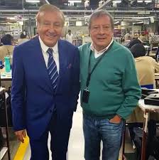 A eso se le une su explosiva personalidad y recientes declaraciones que han sido interpretadas como un guiño al candidato a la. Ing Rodolfo Hernandez On Twitter Emprendimiento Reunido Con El Exitoso Empresario Mario Hernandez Defendiendo La Produccion Nacional Que Genera Diseno Talento Y Empleo Ingrodolfohernandez Yoapoyoalingeniero Marioherzam Https T Co