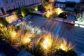 Roof Terrace In Holland Park 16 Charlotte Rowe Copyright Clive Nichols Roof Garden Design Green Roof Garden Roof Garden