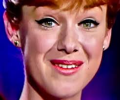 Luz Stuart's Instagram, Twitter & Facebook