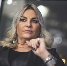 Prinsessan estelle i busform på löparbanan ”jag får dåndimpen!”