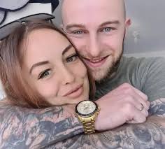 Mother, 28, dies mysteriously