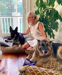 Dogs and empire russian president vladimir putin. All The Presidents Dogs Meet The Pets Of Powerful People