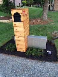 29 Adorable Mailbox Ideas That Will Give Your Guests A Fantastic First Impression Mailbox Design Wooden Mailbox Modern Mailbox