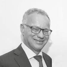 Joan Bayes's Instagram, Twitter & Facebook