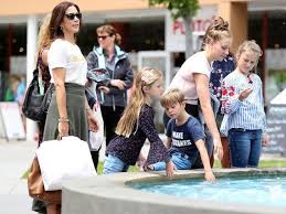 22 December 2017 Crown Princess Mary On Holiday With Her Children In Hobart Tasmania Bag By Pra Princess Mary Princess Josephine Of Denmark Crown Princess