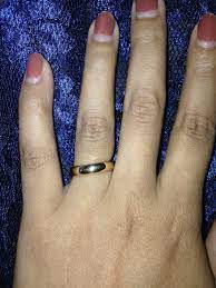 Telunjuk (jari kedua) menggambarkan saudara kandung. 55 Gambar Cincin Tunangan Di Jari Wanita Terlengkap Kumpulan Gambar Kata Kata