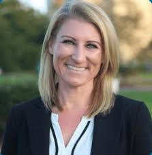 Candice Heller's Instagram, Twitter & Facebook