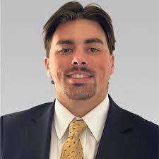 Happy to announce that I have been offered and accepted the Supply Chain  and Logistics Internship at The H.T. Hackney Co. in Milton this summer from  5/27-7/25! A huge thank you to