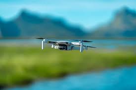 Scopri ricette, idee per la casa, consigli di stile e altre idee da provare. A Traveler S Review The Dji Mini 2 Drone The Best Travel Drone Just Got Better