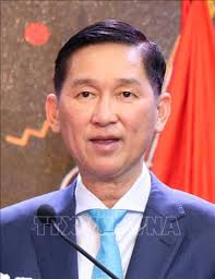 Thủ tướng ký quyết định tạm đình chỉ công tác Phó Chủ tịch UBND TPHCM Trần  Vĩnh Tuyến do vi phạm pháp luật