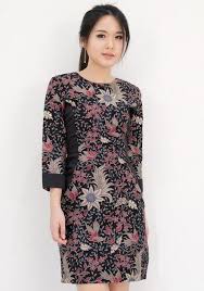 Bahkan juga kalian kumpulkan untuk penyemangat anda sendiri. Model Baju Batik Atasan Gaun Batik Desain Blus Model Pakaian