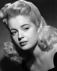 Joanne Elmer's Instagram, Twitter & Facebook