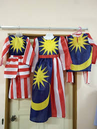 Sebutkan 5 contoh pantun kanak kanak. Semangat Patriotik Tak Bertempat Potong Jalur Gemilang Buat Baju Adalah Salah Kongsi Tular Semasa Forum Cari Infonet