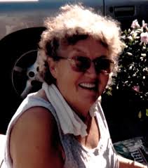 Elsie Lowry's Instagram, Twitter & Facebook