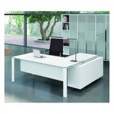 Coté couleurs, on apprécie le bureau blanc laqué très sobre de style scandinave. Bureau X7 Avec Plateaux En Verre Blanc Officity Bureaux De Direc