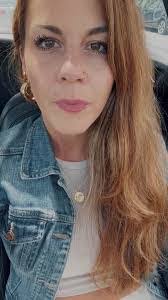 Sabrina Lemay's Instagram, Twitter & Facebook