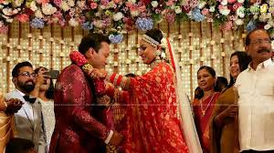 Jagathy Sreekumar Daughter Sreelakshmi Marriage Photos 013 Kerala9 Com Sreelakhmi, also an actor and tv anchor, entered wedlock with jijin jahangir at grand hyatt hotel, kochi, in a. jagathy sreekumar daughter sreelakshmi marriage photos 013 kerala9 com