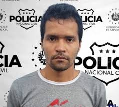 Capturas|| Equipos de la Sección Táctica Operativa (STO) detuvieron en  flagrancia, en San Salvador, a pandillero de la MS-13, con 200 porciones de  marihuana. Este sujeto es Ever Emanuel Delgado, alias Tunay.