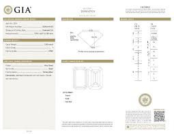 Bonhams : A PLATINUM AND DIAMOND RING