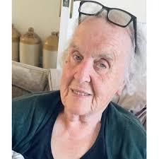 32 death notices in Stoke-on-Trent and North Staffordshire this week