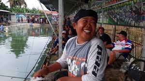 Lomba Mancing Di Tabgha Ikan 1 5 Ton Artis Adul Strike Mantappp Youtube
