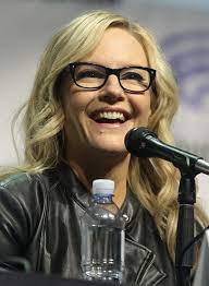 Rachael Elaine Harris Born January 12 1968 Height 1 55m Is An American Actress And Comedian Rachael Harris Rachel Harris American Actress