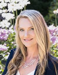 Shanna Mccord's Instagram, Twitter & Facebook