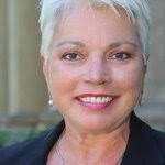 Lea Stroud's Instagram, Twitter & Facebook