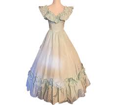 6% coupon applied at checkout save 6% with coupon (some sizes/colors). Vintage Ball Gowns Civil War Ball Gowns Costume