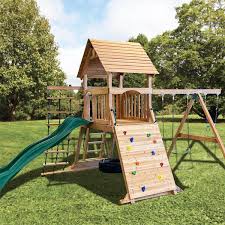 Your backyard is sure to become everyone's favorite gathering place. Crown Jewel Play Set By Backyard Adventures