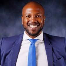 1 year in the books at Amplify, and I never want to leave. This company  creates space for me to utilize all my talents. Although we work