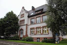 Haben sie fragen oder anregungen zu unserer webseite. Hausen Im Wiesental Alte Schule Als Rathaus Umnutzen Hausen Im Wiesental Verlagshaus Jaumann