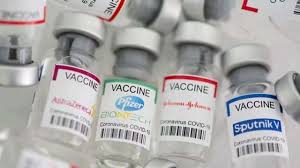 The pfizer vaccine showed efficacy of 95% at preventing symptomatic covid infection after two doses. Dna Explainer Difference Between Covishield Covaxin Sputnik V And Possible Side Effects
