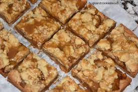 Caramel Apple Pie Toffee Bars Recipe Toffee Bars Caramel Apples Caramel Apple Pie