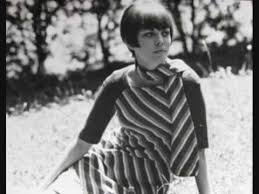 Les chants de noël de 1968 sont d'une excellente qualité. Mireille Mathieu Sweet Souvenirs Of Stefan Youtube