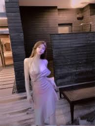 顶级杭州上流名媛RosesJoo鲤鲤新视图合集【NP1V1.1G】-Chaokeai