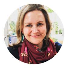 We are excited to welcome Peggy Hanley as the new Executive Director of the  Ann Richards School Foundation! Peggy brings 17 years of experience in  raising funds and building communities to support