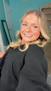 hi happy thursday💌