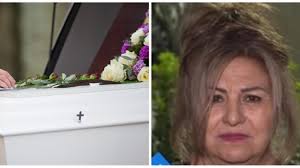 Le corps n'était pas le sien… » : l'horreur pour Laura et sa famille en  pleines funérailles, ils découvrent le corps d'un étranger dans le cercueil  de leur proche !