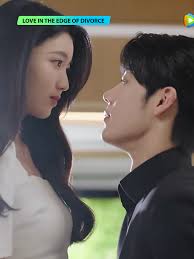 Love In The Edge Of Divorce: A CEO's Captivating Pursuit