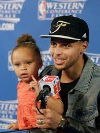Stephen curry's daughter riley helps him with a pregame ritual before game 1 against the cavaliers. Riley Curry Mimics Dad Steph Curry S Signature Chest Bump Steph Curry Stephen Curry And Daughter Curry Daughter Stephen Curry
