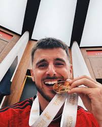 Accidentally damaged something while searching for biscuit