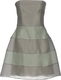 I maya usavano le saune mila anni fa, ma la finlandia è il. Abiti Armani Acquista Fino Al 70 Stylight
