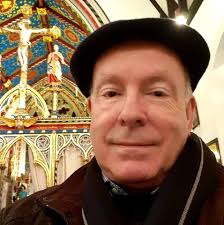 Oseba Nigel de Gaunt-Allcoat je...