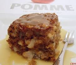 Dans La Cuisine De Blanc Manger Gateau Pouding Aux Pommes Sauce Au Caramel Desserts Food Dessert Cups